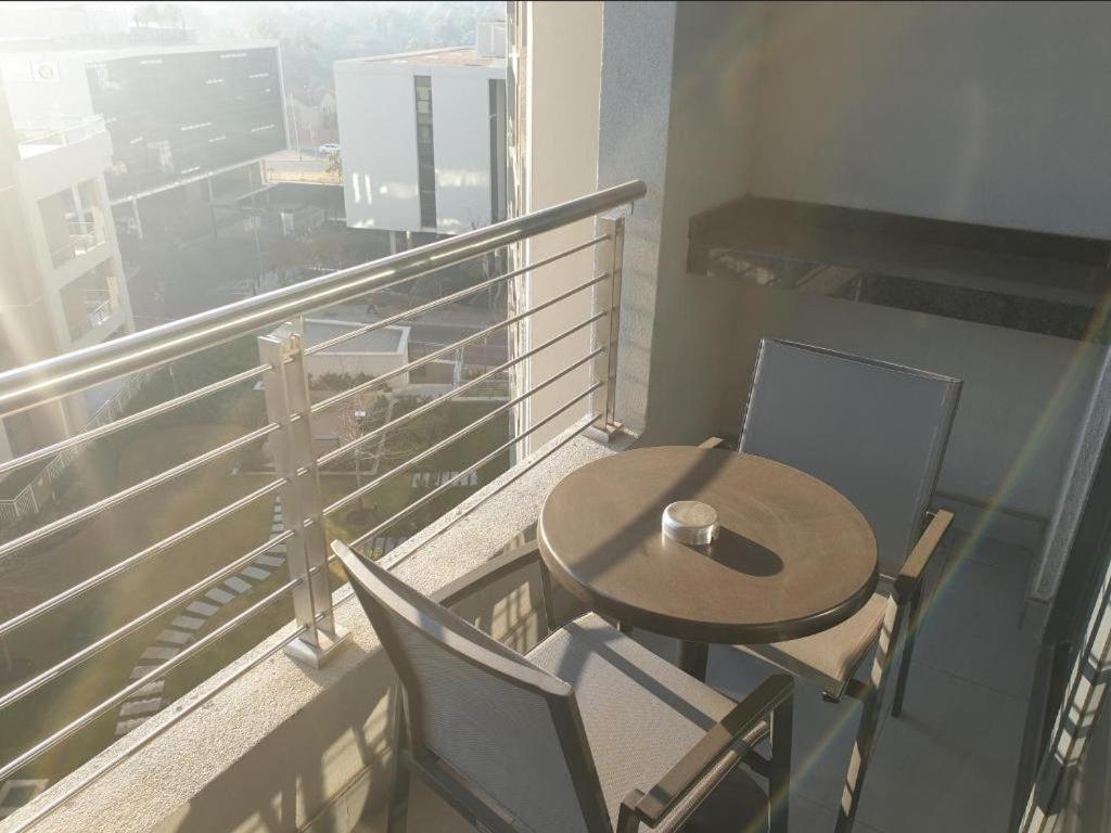 פרטוריה Menlyn Maine Apartments מראה חיצוני תמונה
